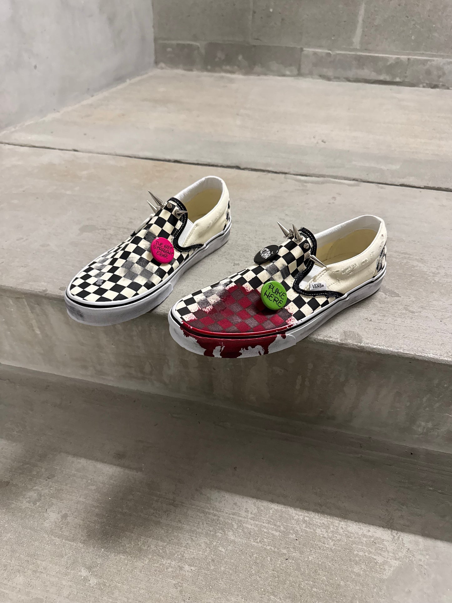 NOCTURNAL RAGER SLIP-ON VANS